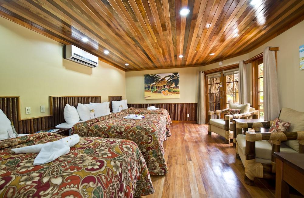 Ramons Village Resort 산페드로 외부 사진